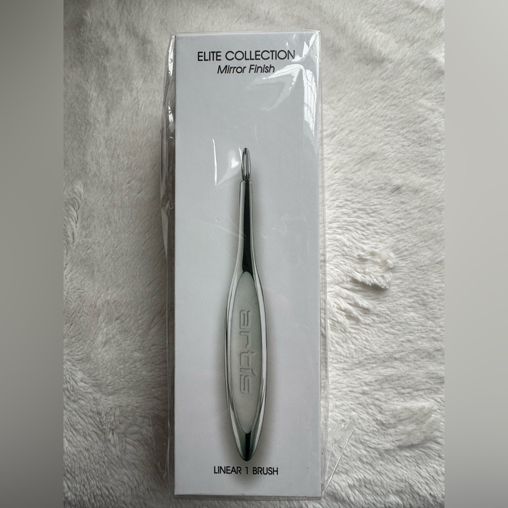 Artis Elite Linear 1 Brush in Mirror Finish